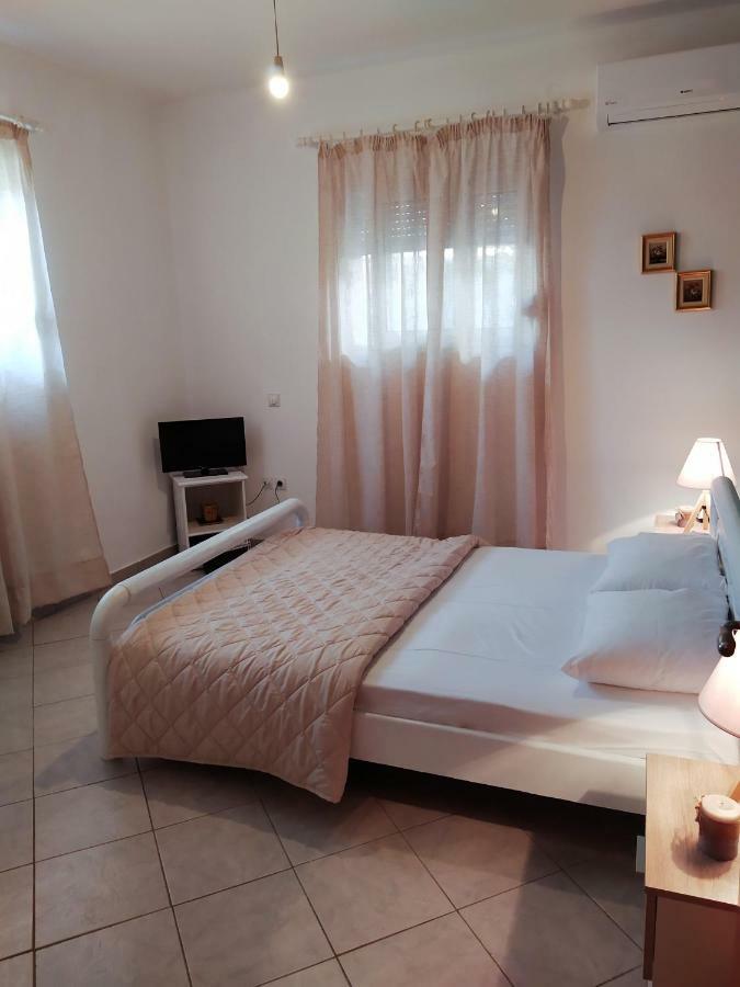 Villy'S Apartment Nauplia Esterno foto
